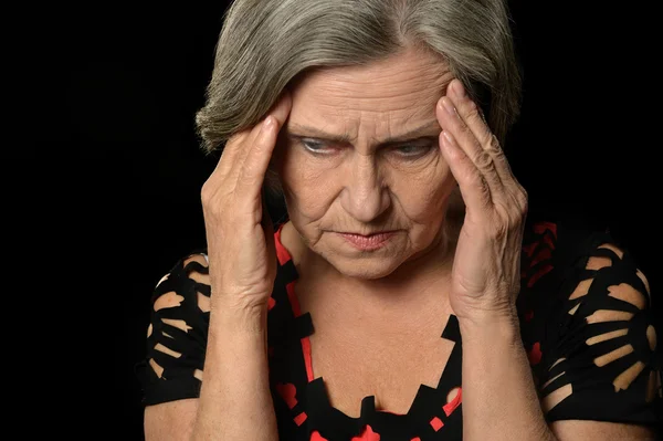 Triste mujer mayor — Foto de Stock