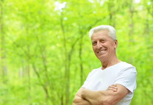 Senior man in forest — Stock Photo, Image