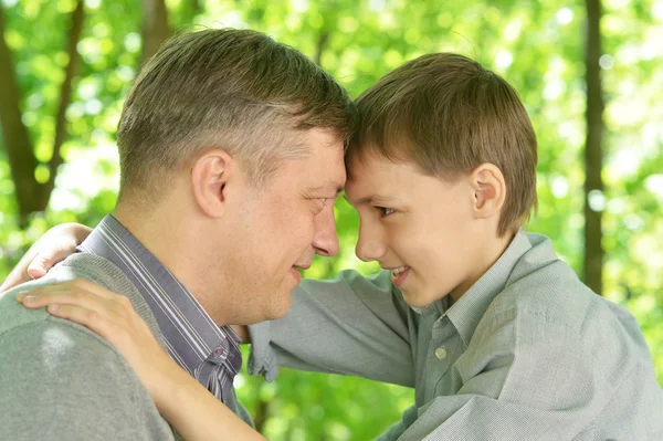 Baba ve oğul — Stok fotoğraf