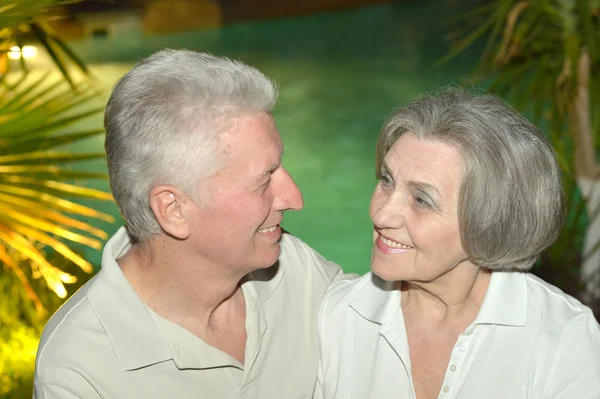 Senior couple at  resort — Stock Photo, Image