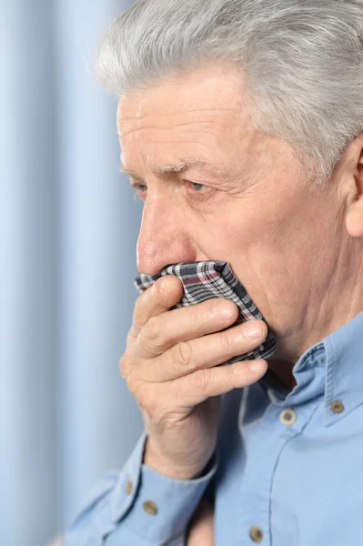 Kranker alter Mann — Stockfoto