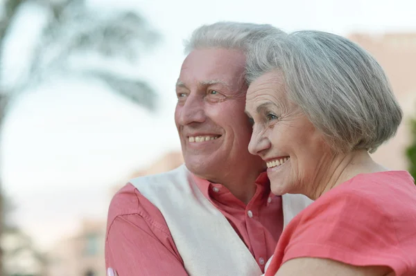 Senior couple at  resort — Stock Photo, Image