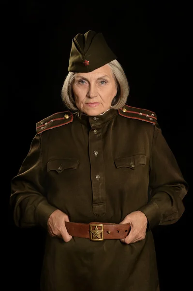 Olgun kadın asker — Stok fotoğraf