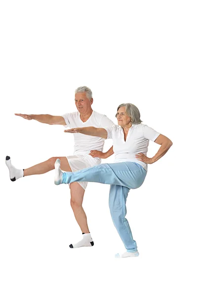 Oudere echtpaar oefenen — Stockfoto