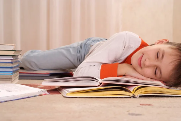 Schoolboy doing homework — Stock Photo, Image