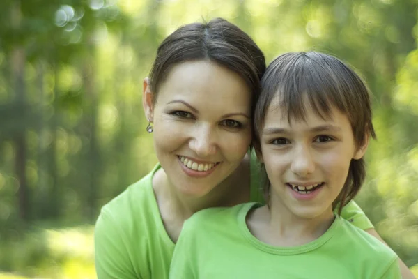 Son with his mom — Stock Photo, Image