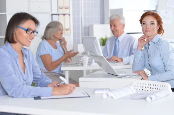Business People Working Deskd Modern Office — Stock fotografie