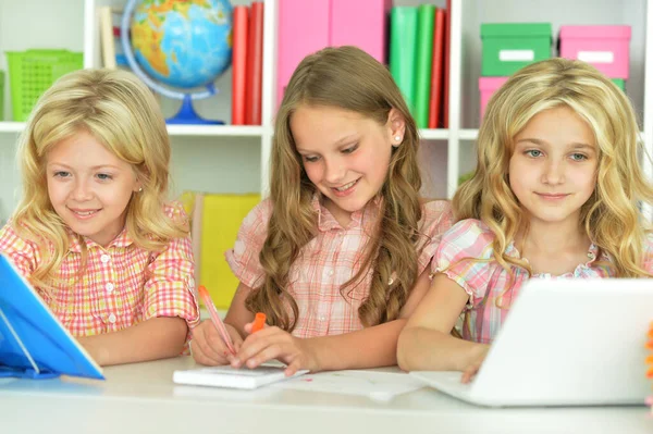 Portrait Cute Girls Laptop Lesson — Stock Photo, Image