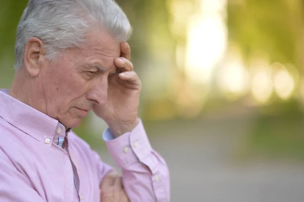 Senior Man Autumn Park Thinking — Stock Photo, Image