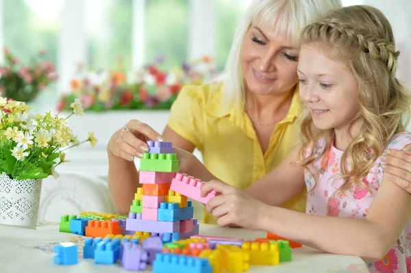 Linda Menina Brincando Com Blocos Argila Coloridos Casa — Fotografia de Stock