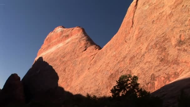 Arches Ulusal Parkı, sunrise gölge — Stok video