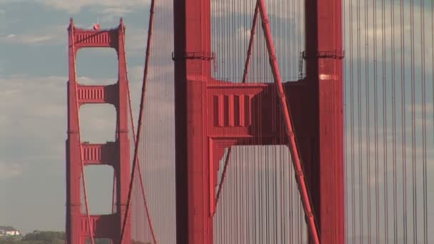 Golden Gate Bridge at sunset — Stock Video