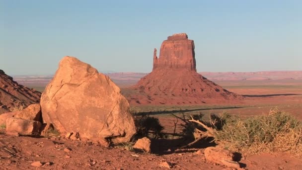 Monumento valle — Vídeo de stock