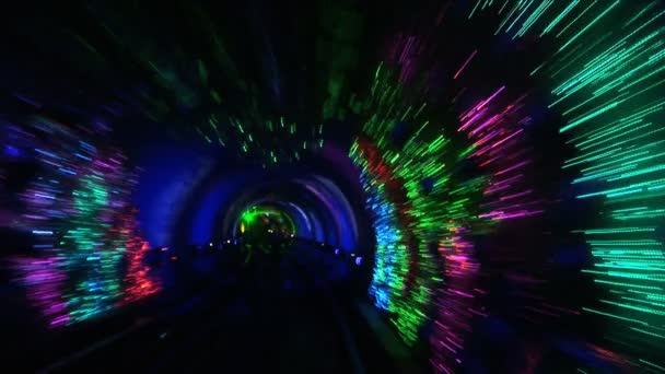 Kina, shanghai, the bund, bund sightseeing tunnel, långsam slutartid — Stockvideo