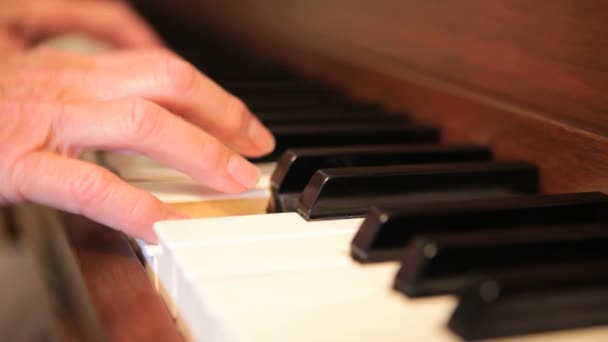 Piano händer — Stockvideo