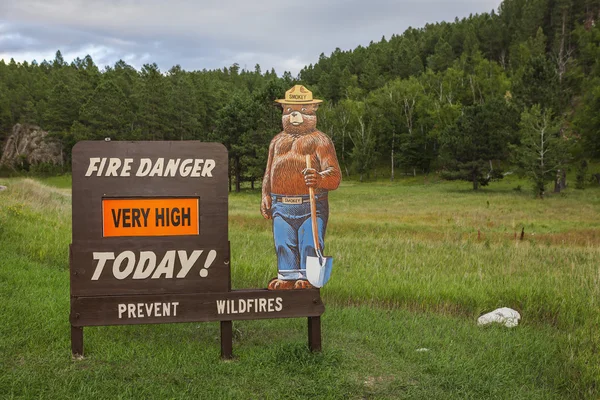 Fire danger sign — Stock Photo, Image