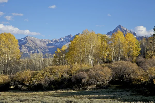 Colorado berg schilderachtige in herfst — Stockfoto