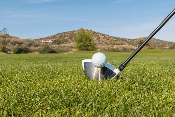 Adressering golfboll — Stockfoto