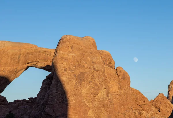 犹他州风景秀丽的拱门国家公园 — 图库照片