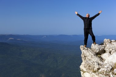 Güneşin Dağları'nda toplantı