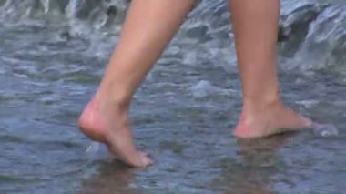 harmonous metre oluyor kızlar su çeşme