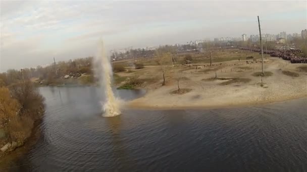 Reconstructie van militaire scène periode 1943 jaar ww2 in Oekraïne. Luchtfoto scène 30. — Wideo stockowe