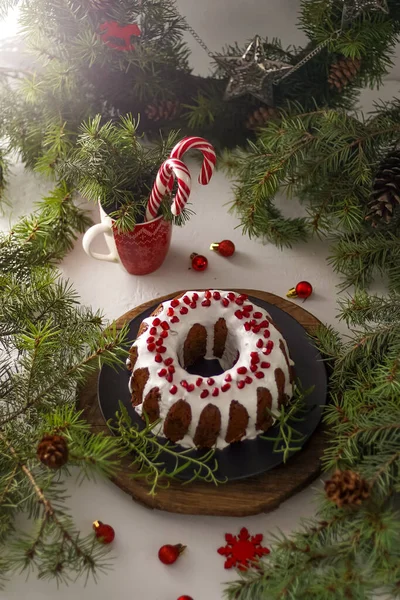 Nourriture Noël Tarte Ronde Avec Glaçage Blanc Cupcake Avec Trou — Photo