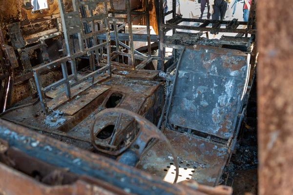 Armored Car Salon Fragment Rusty Burned Out Car Russia Apc — Foto de Stock