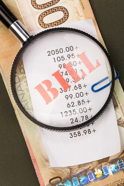 Bills and canadian dollars — Stockfoto