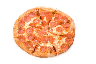 Peynirli ve sosisli pizza