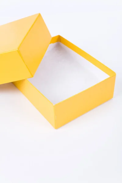 Yellow Carton — Stock Photo, Image