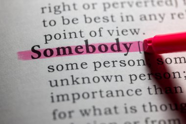 Sahte sözlük, birinin sözlük tanımı