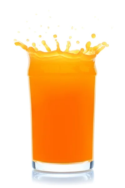 Orangensaft spritzt. — Stockfoto