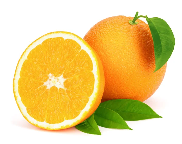 Naranja maduro con hoja . — Foto de Stock