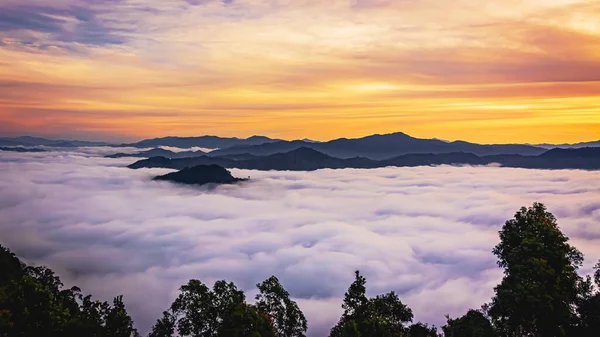 Betong Yala Thailandia 2020 Talay Mok Aiyoeweng Skywalk Nebbia Punto — Foto Stock