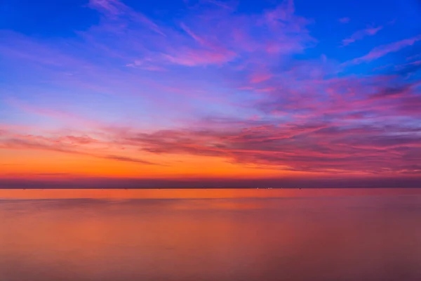 Sunset Sky Dramatic Sunset Clouds Sea Beautiful Sunrise Ocean —  Fotos de Stock