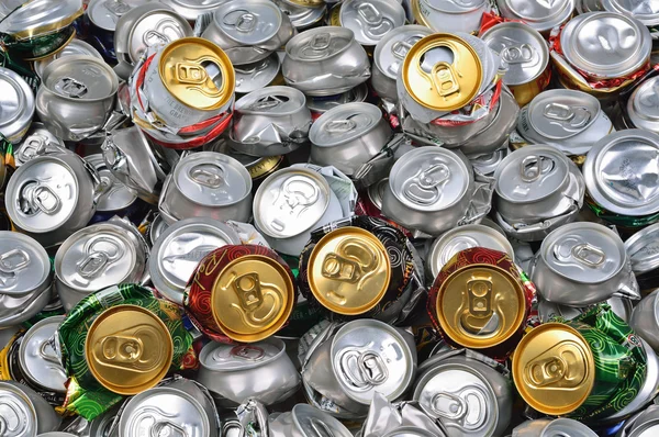 Background of crashed beer cans — Stock Photo, Image