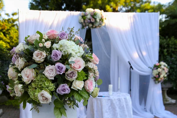 Beautiful Wedding Bridal Bouquet Ceremony — Stock Photo, Image