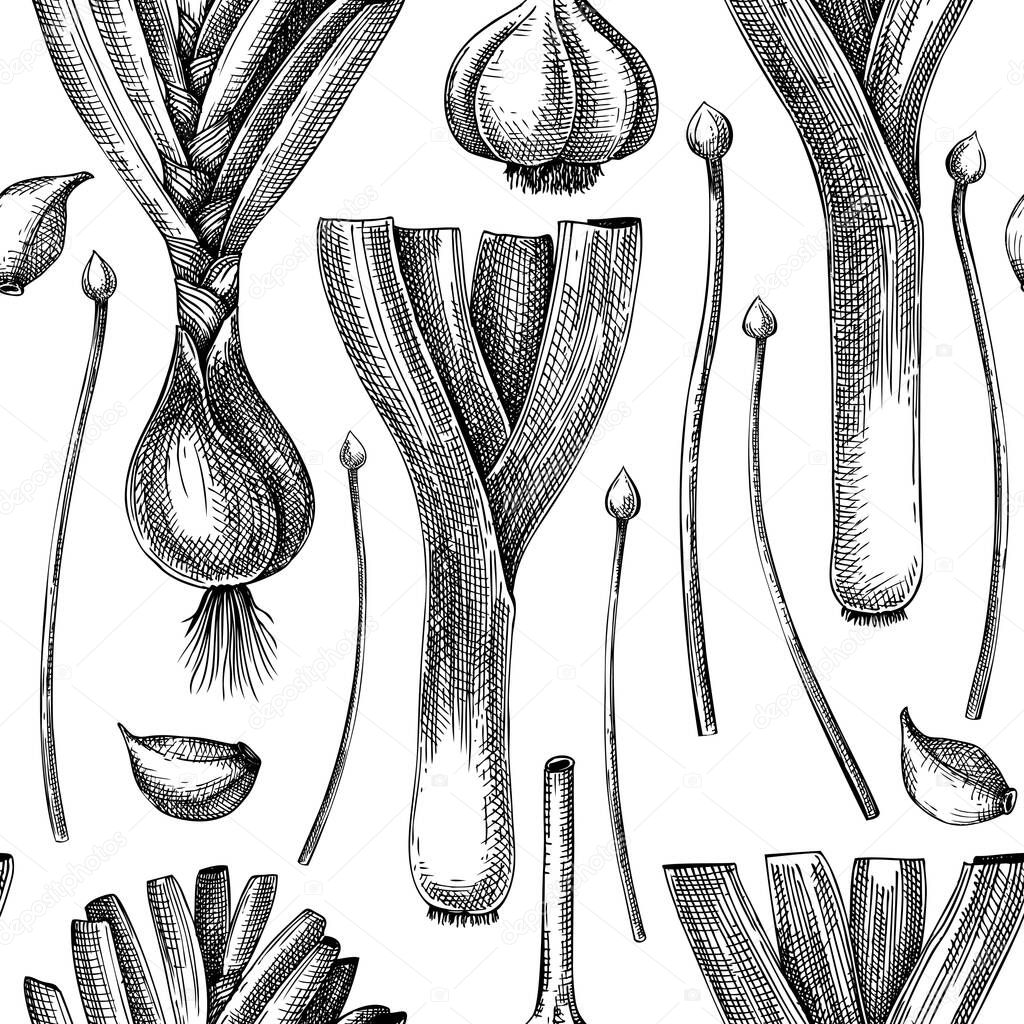 Fresh leek sketch background. Hand-sketched Vegetable seamless pattern. Healthy food plant. Vector drawing of raw cultivated onion, leek, garlic, chives. For grocery, packaging, recipes, menus design.