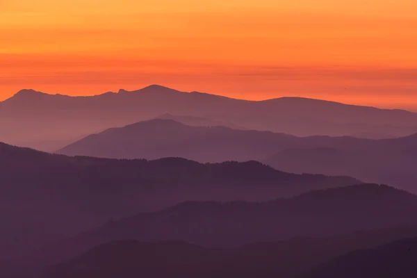 Strati di montagna — Foto Stock