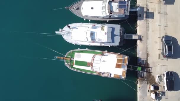 Top Aerial View Yachts Moored Pier Luxury Boats Parked Marina — Vídeos de Stock