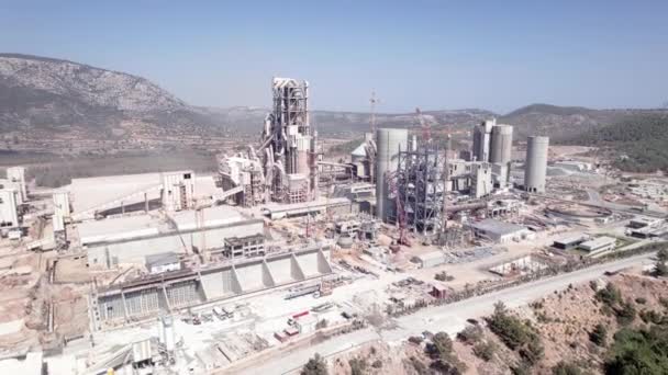 Aerial View Huge Cement Producing Plant Located Mountainside — Vídeos de Stock