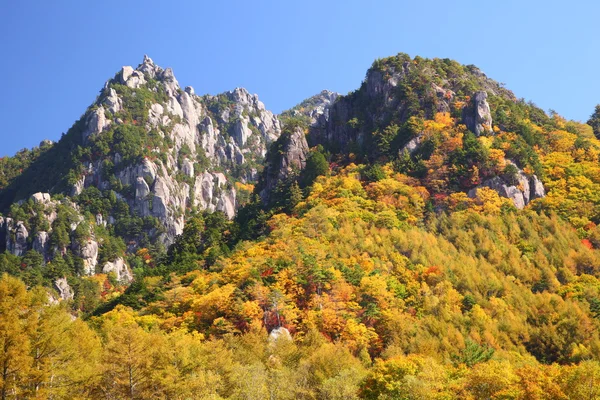 Autumn crag mountain — Stock Photo, Image