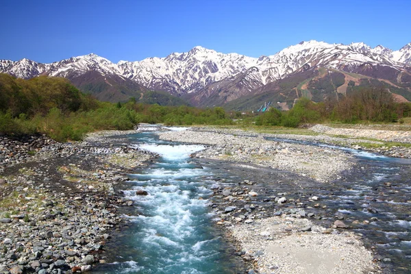 Japón Alpes y río — Foto de Stock