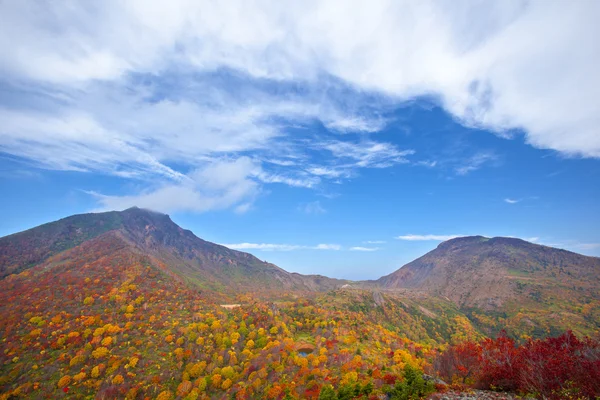 Montagna autunnale — Foto Stock