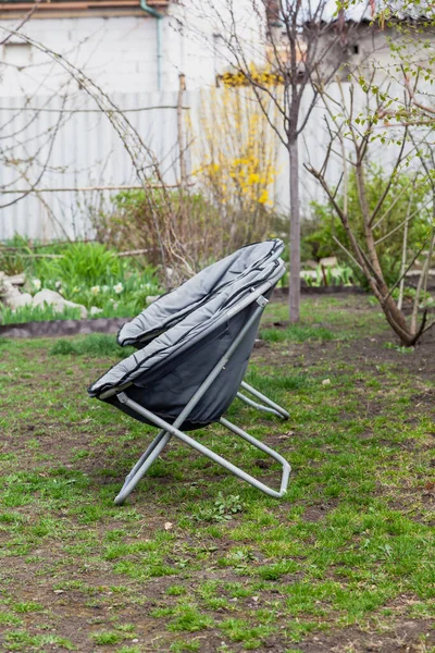 Kamperen Twee Draagbare Opvouwbare Zachte Stoelen Staan Zij Aan Zij — Stockfoto