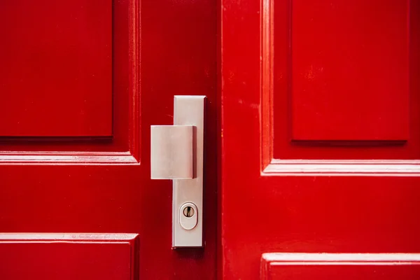 Röda froont dörr — Stockfoto