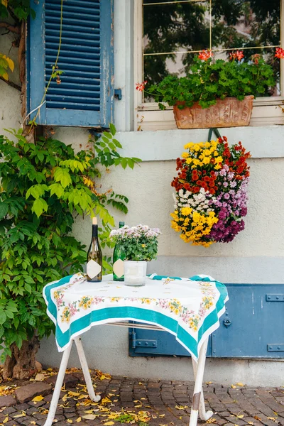 Vacker utomhus tysk by street — Stockfoto