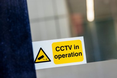 CCTV işlemi etiket işareti