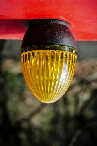 Żółty alarm światła na suficie — Zdjęcie stockowe
